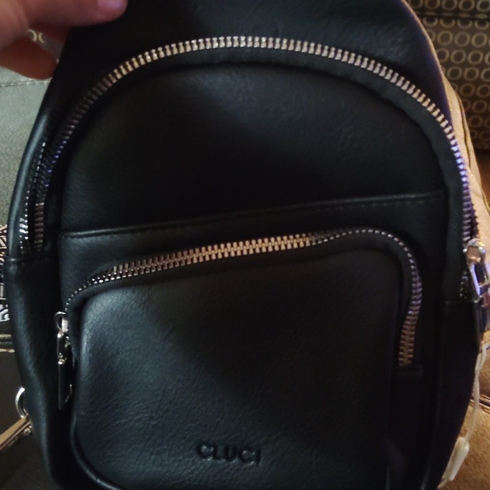 Black bag - Picture 2 of 3